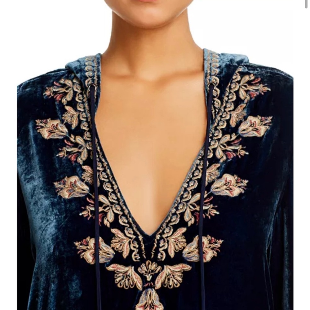 JOHNNY WAS EMI VELVET EMBROIDERED HOODIE TUNIC Silk Blend‎ Women’s SMALL RARE - Picture 2 of 8